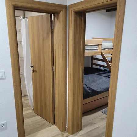 Vlasic Apartman Sisava